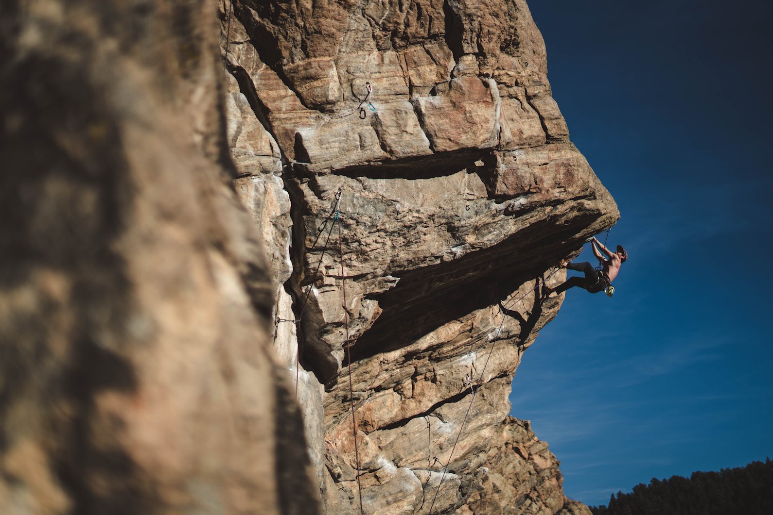 A climbing man as a metaphor of a new developer in a project